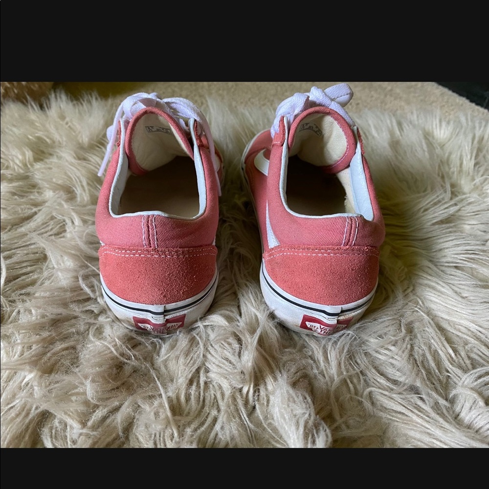 Vans - Picture 2 of 3